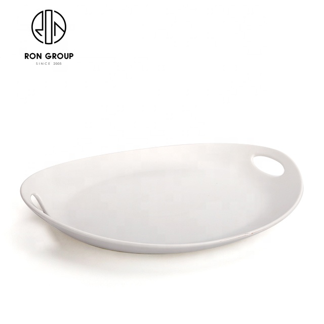 Wholesale Matte White Ceramic Serving Plate with Handles | Custom Porcelain Dinner Plate for Restaurants