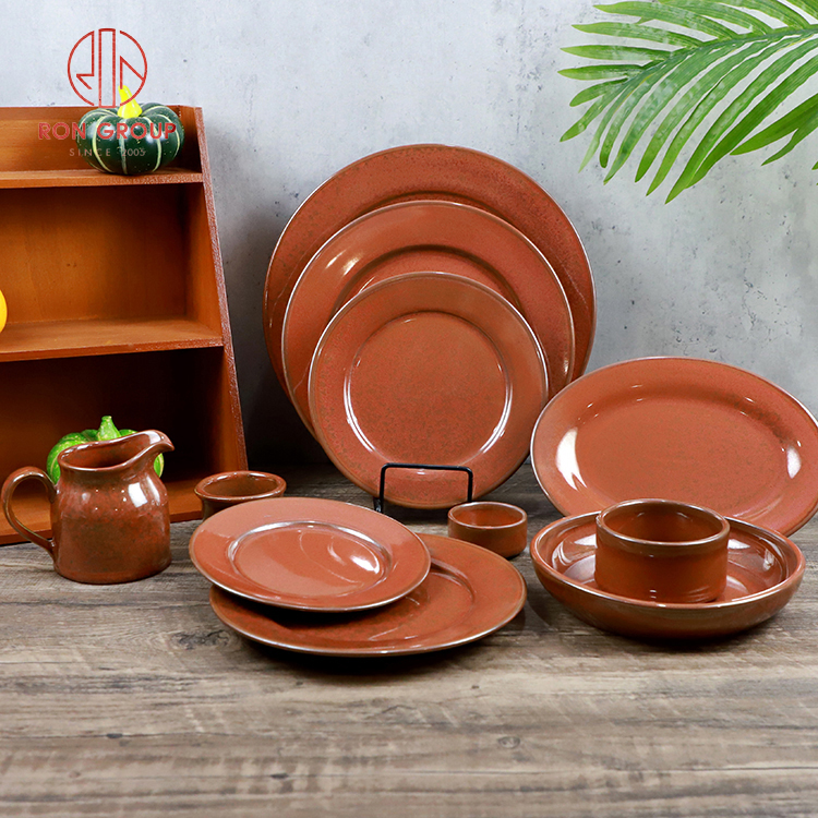 Rustic Red-Brown Stoneware Dinner Set with Textured Glaze for Professional Restaurant Service