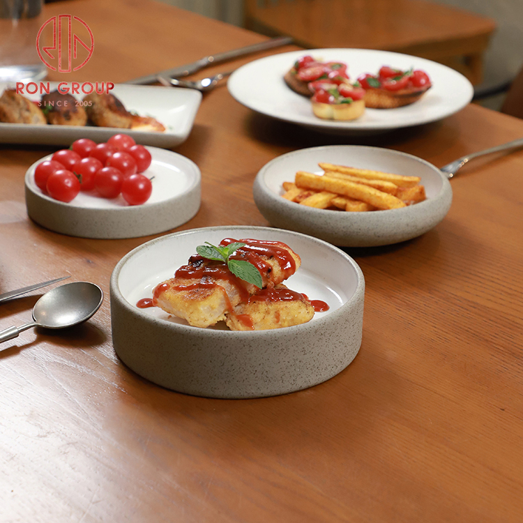 White Glazed Round Stoneware Dinner Plates and Bowls for Restaurant Service