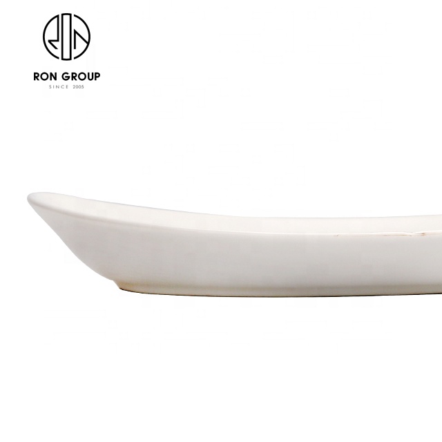 Wholesale Matte White Ceramic Serving Plate with Handles | Custom Porcelain Dinner Plate for Restaurants