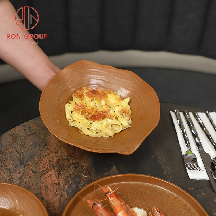 9-Inch Luxury Salad Shallow Bowl – Gold-Speckled Ceramic Serving Bowl for Hotel & Restaurant