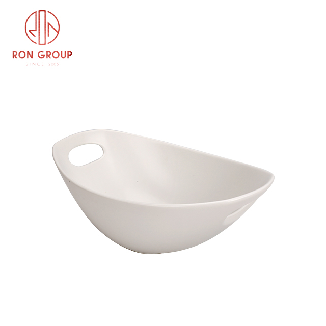 Hot Sale White Matte Porcelain Handle Plate | Ceramic Serving Dish for Hotel & Restaurant Catering
