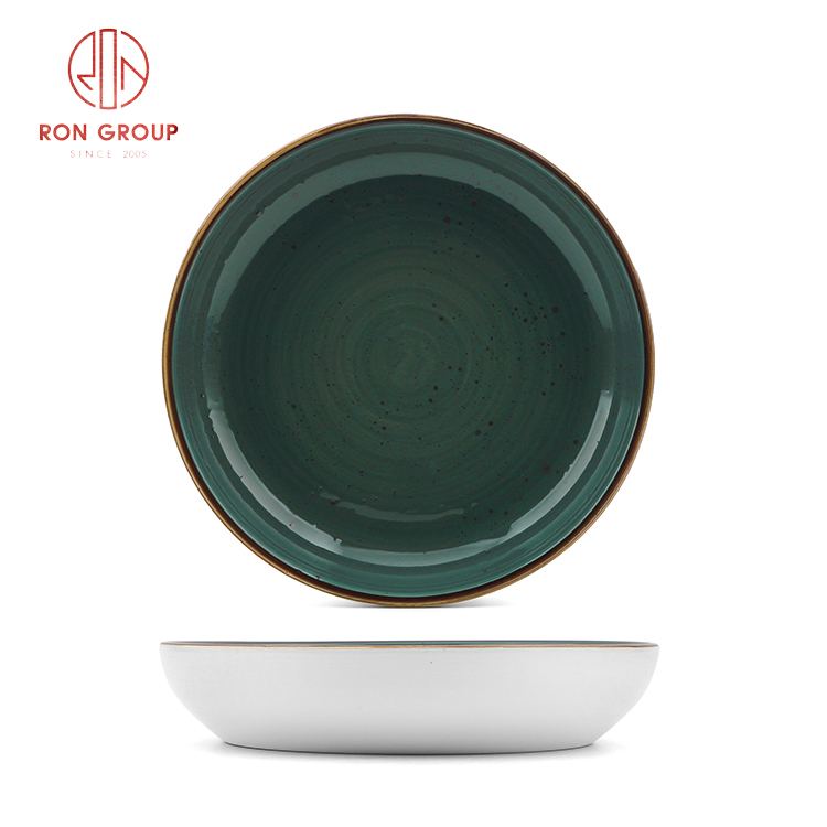 Deep Green Stoneware Dinnerware Set with Rustic Rim for Professional Restaurants and Hotels