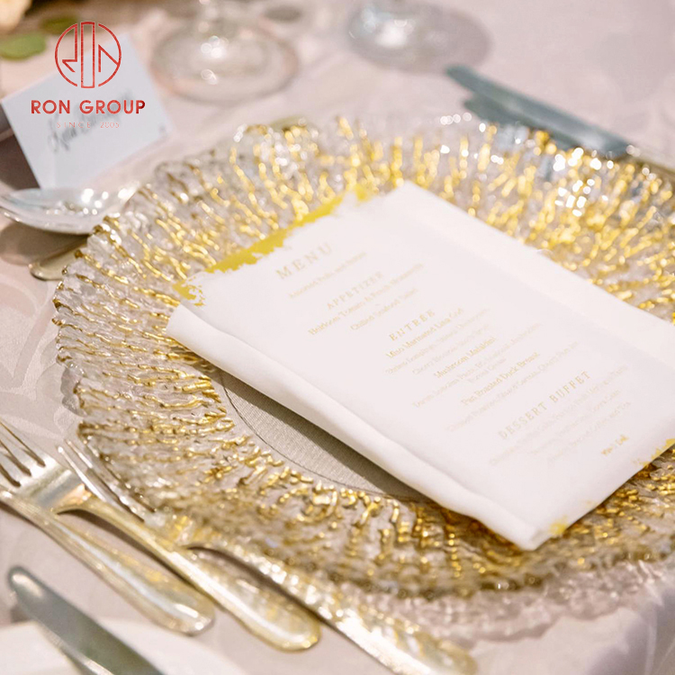 Luxury Low-Transparency Frosted Glass Charger Plate for High-End Banquets