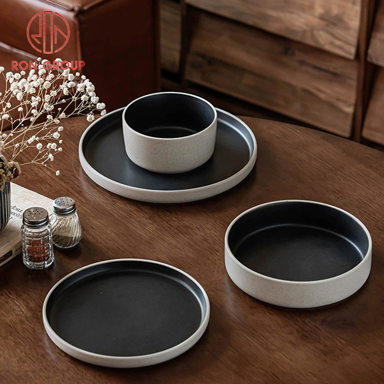 Zen Style Khaki & Matte Black Minimalist Porcelain Tableware Set
