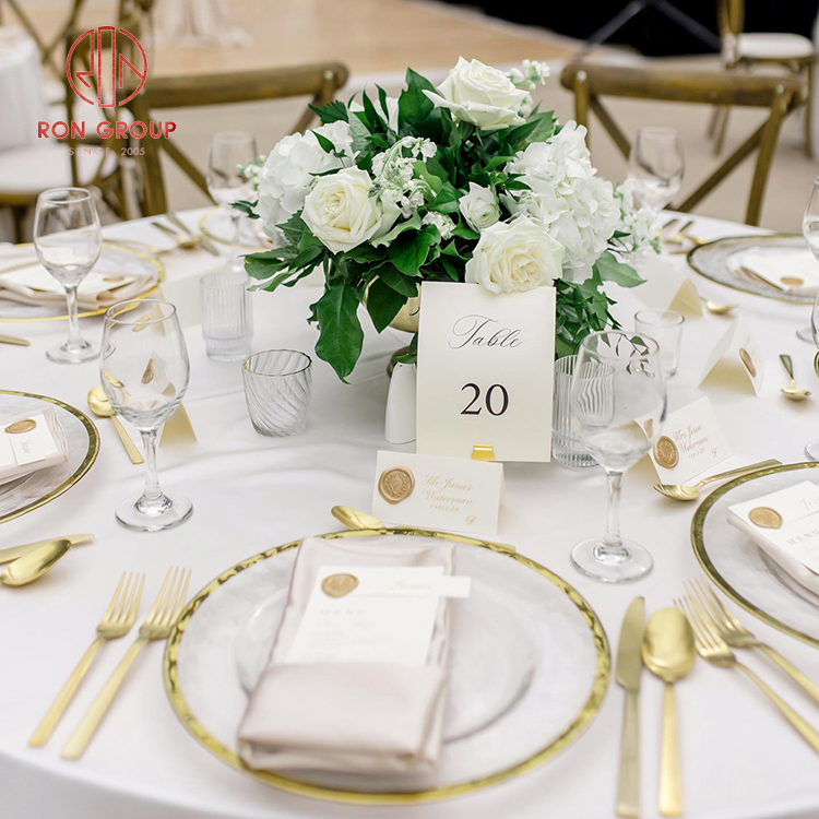 Luxury Gold Rim Glass Charger Plate & Matching Stainless Steel Cutlery Set